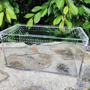 23114 tarantula enclosure overview